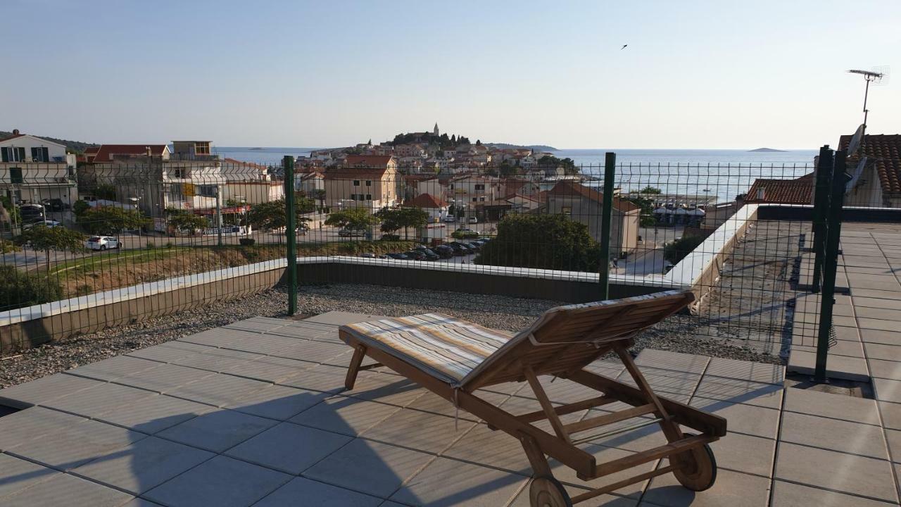 Sun Apartments Primošten Εξωτερικό φωτογραφία